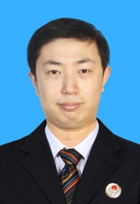 王立健 